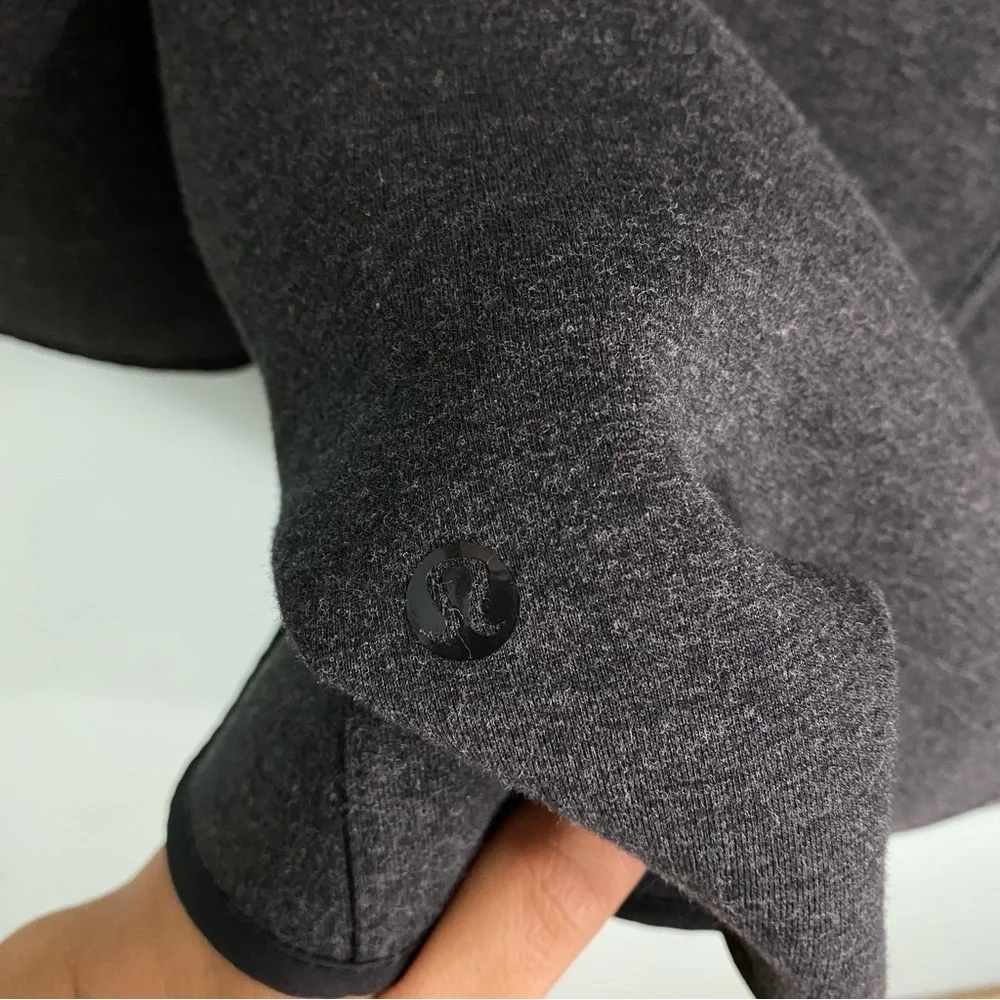 lululemon athletica pockets four